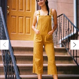 ISO!! Billabong run wild overall jumpsuit